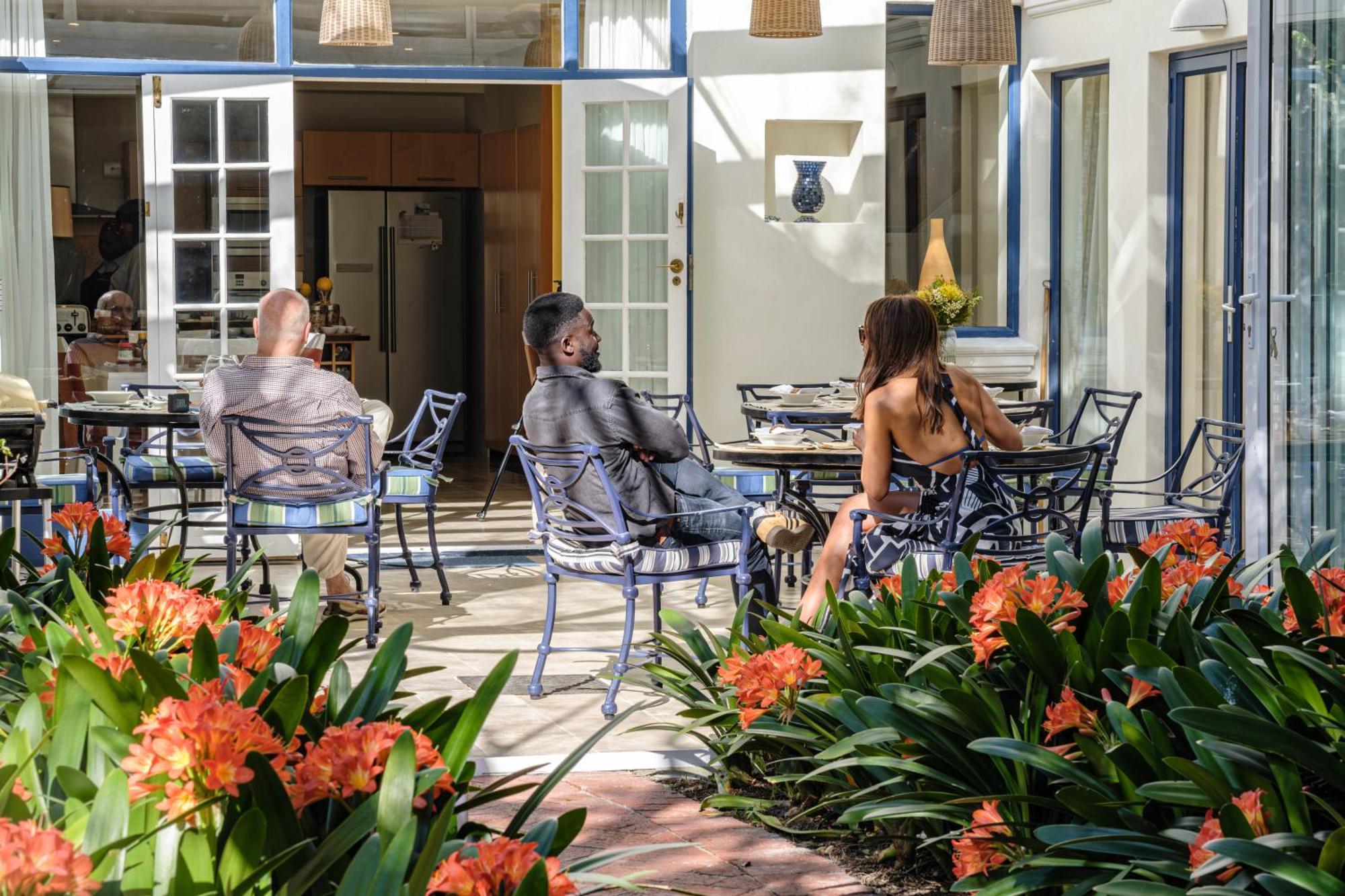 The Walden Suites Cape Town Bagian luar foto